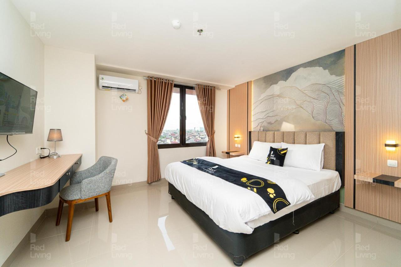 Redliving Apartemen Premium Exclusive Seturan 요그야카르타 외부 사진